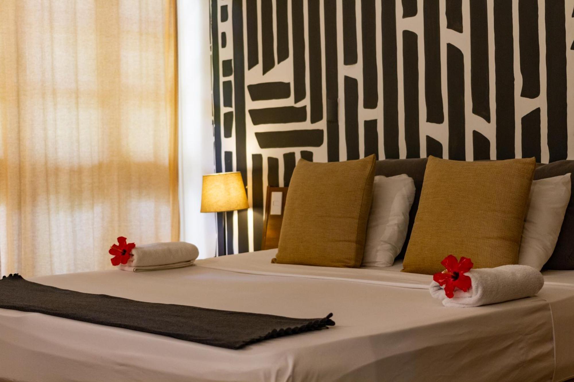 Afreeka Beach Hotel ลาสแตร์เรนาส ภายนอก รูปภาพ