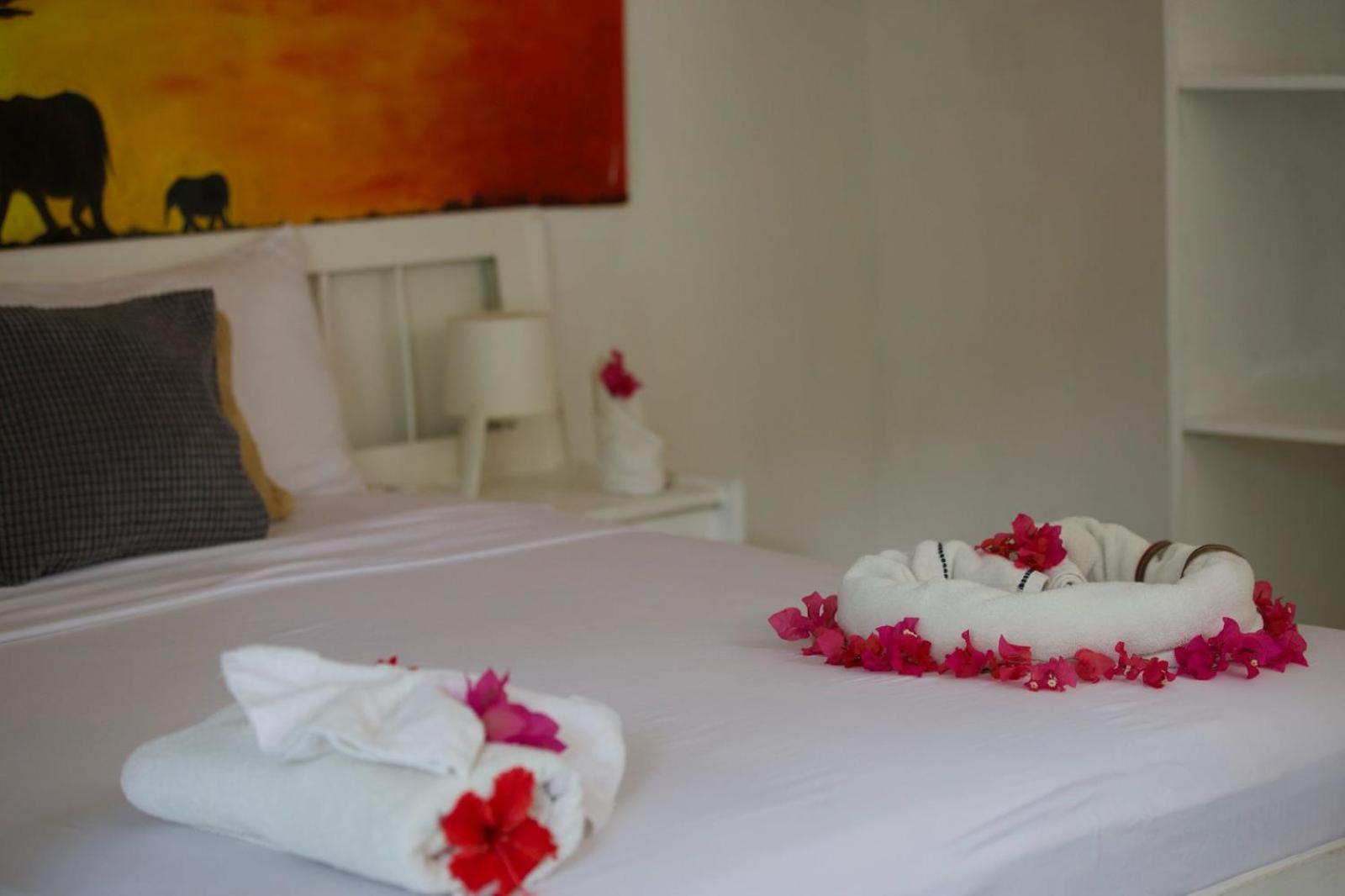 Afreeka Beach Hotel ลาสแตร์เรนาส ภายนอก รูปภาพ